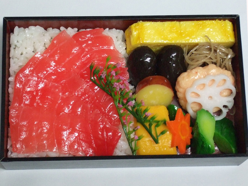 まぐろ弁当